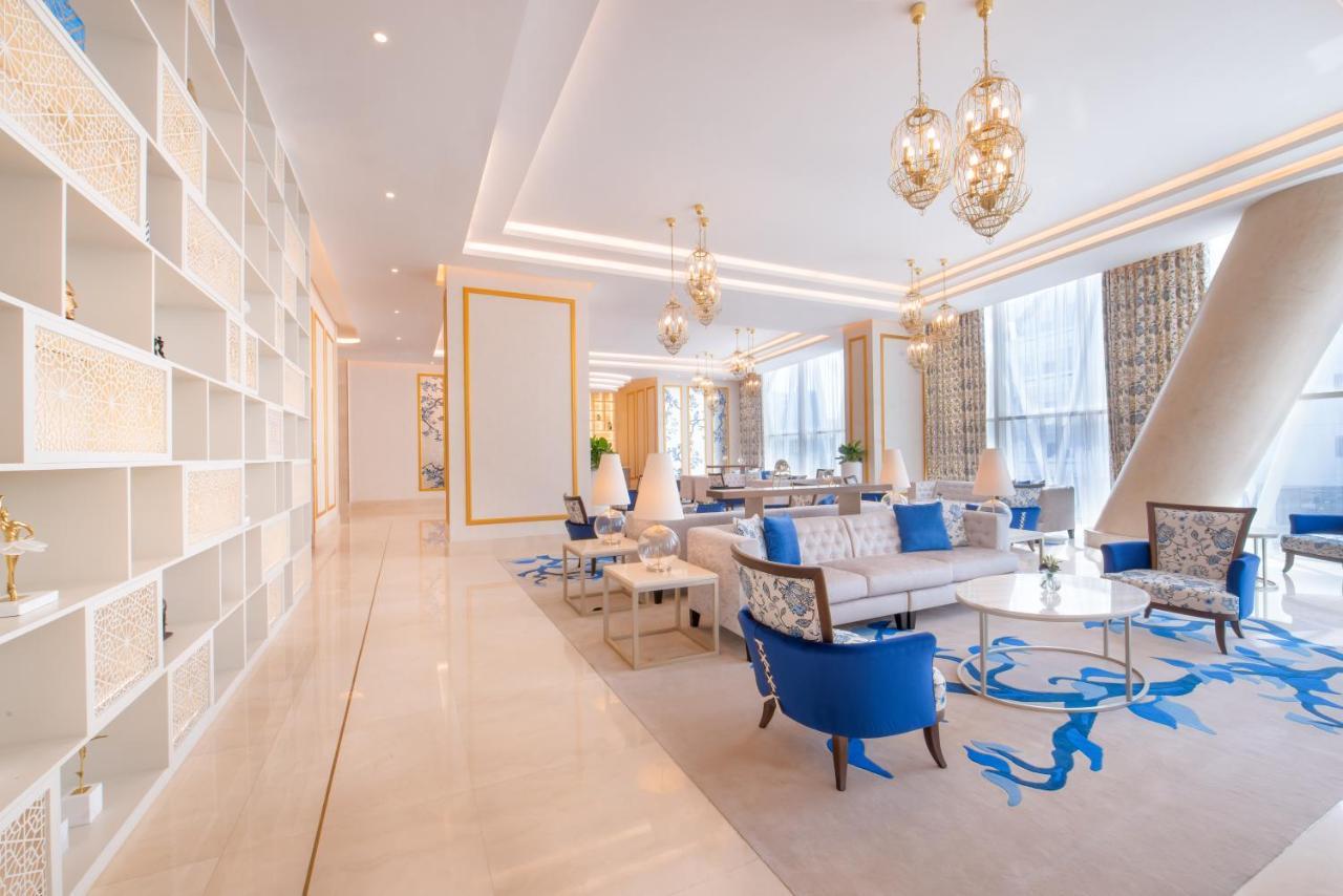 Shaza Doha Hotel Luaran gambar The Library