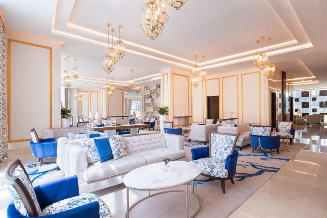 Shaza Doha Hotel Luaran gambar The lobby of the hotel