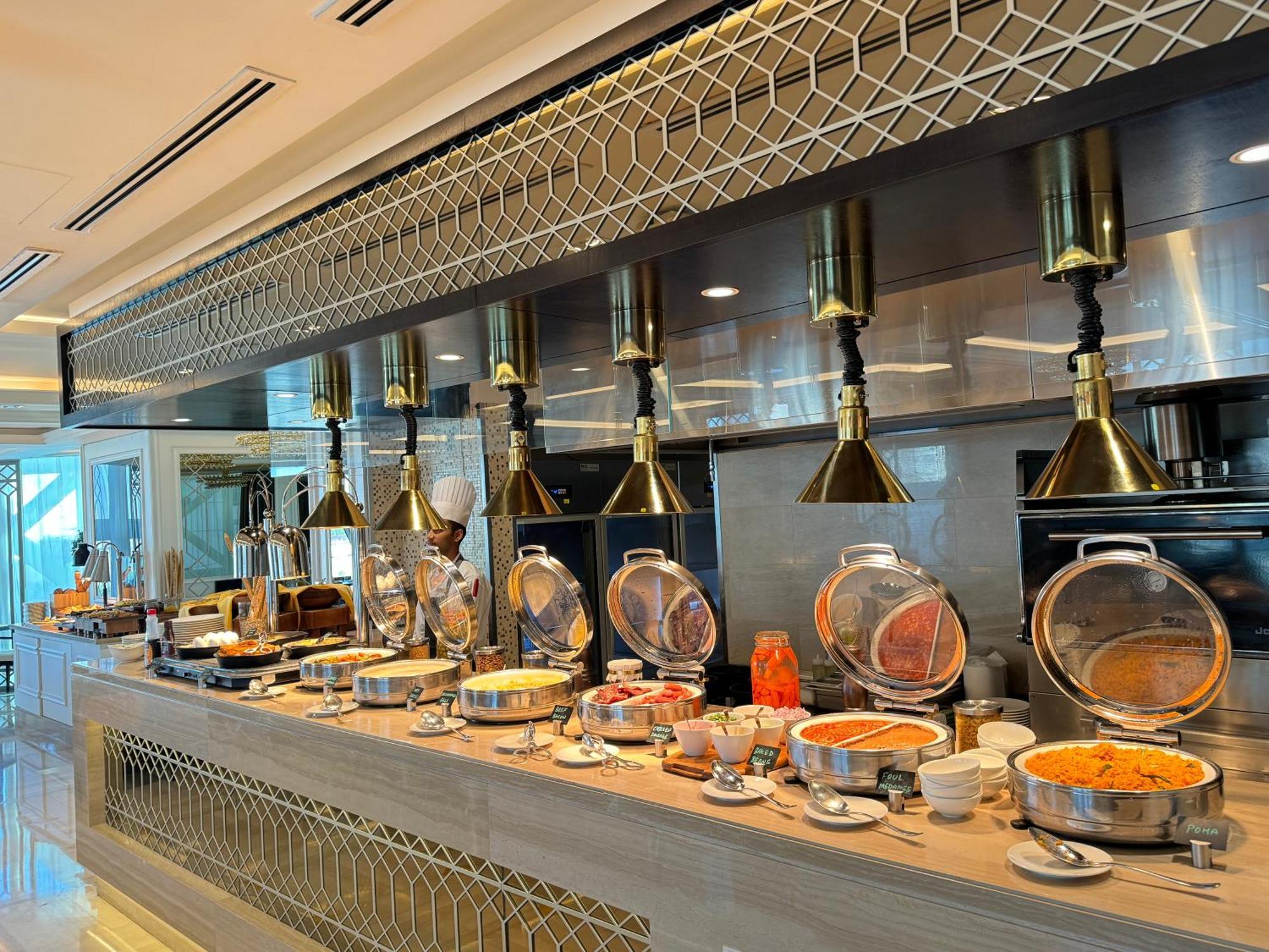 Shaza Doha Hotel Luaran gambar A buffet at a hotel